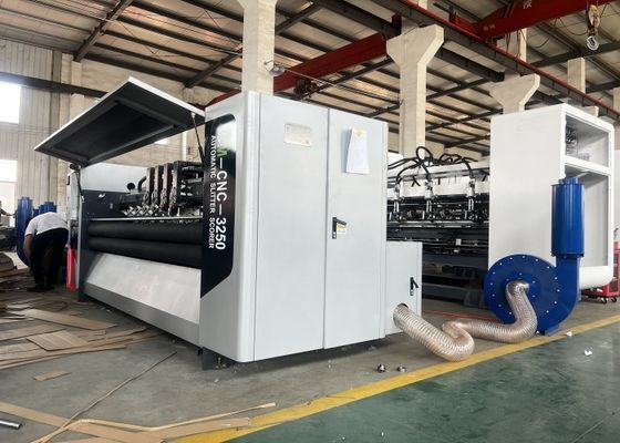 Voller Servo-Typ Präzision Tungsten Stahl Blade Slitter Scorer Maschine für große Wellpappe Schneiden