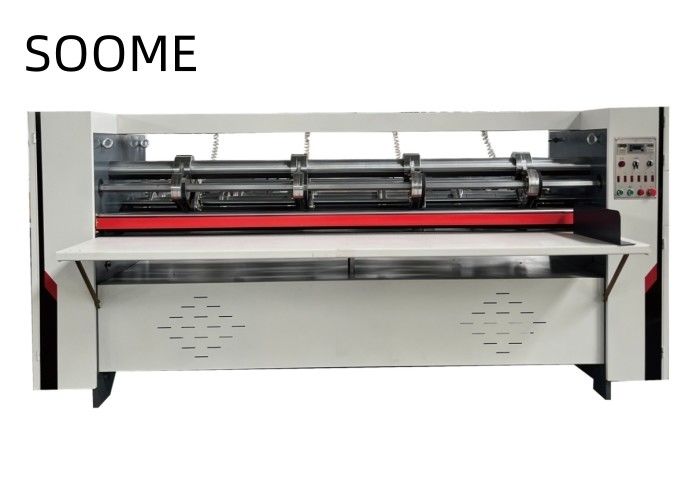 Schnittmaschine für das präzise Schneiden und Schneiden
